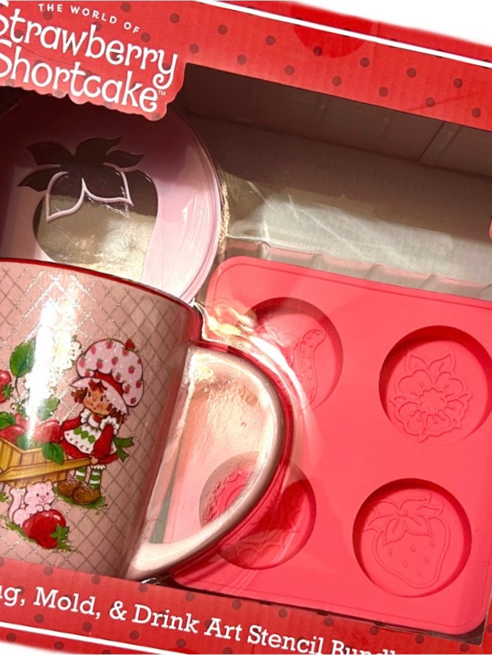 Strawberry Shortcake Mug, Mold, & Stencil Bundle